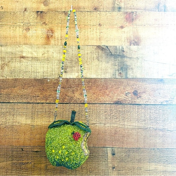 Mary Frances Unique Apple A Day Beaded Purse - Picture 1 of 13